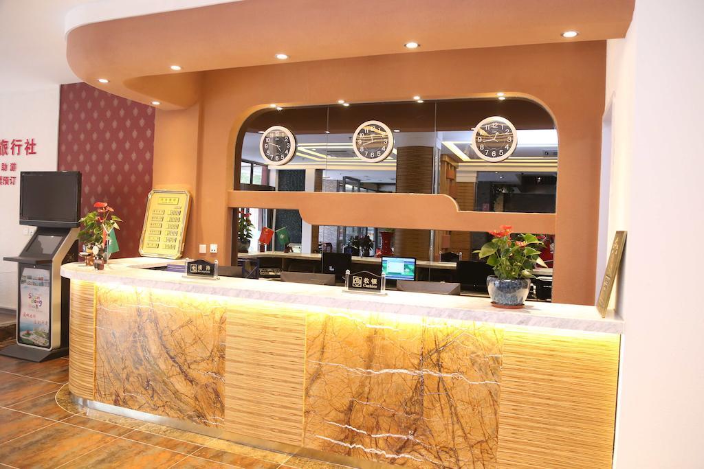 Qingdao Fu Yong Hotel المظهر الخارجي الصورة